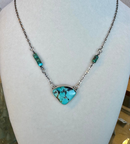 Nevada Turquoise Necklace